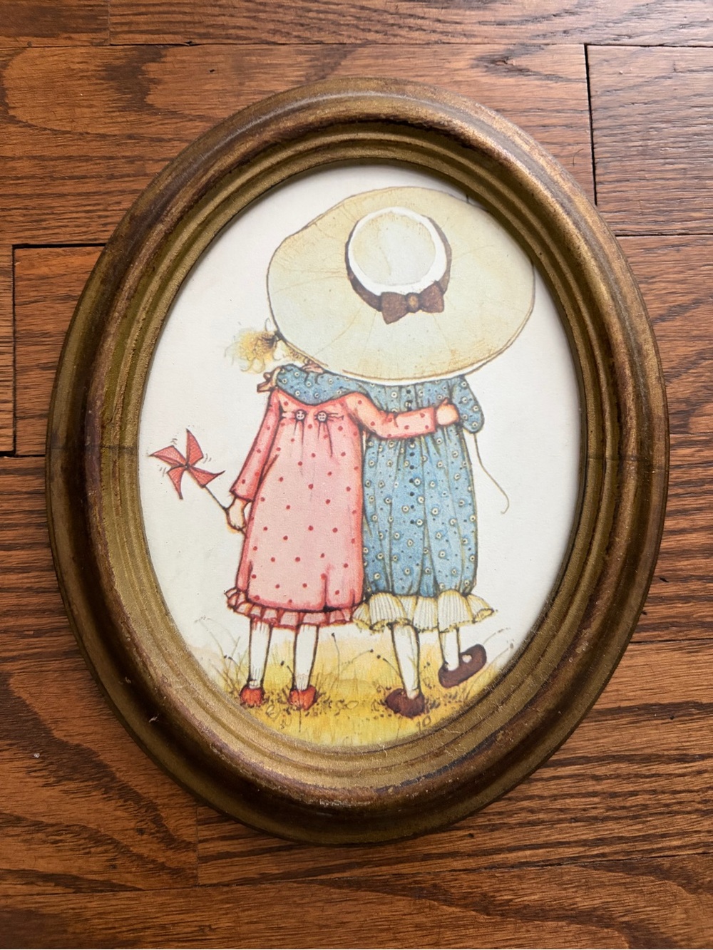 Vintage Holly Hobbie Print Oval Frame Friends Home Decor